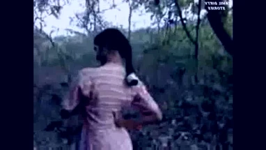 Indian girl fucking in forest