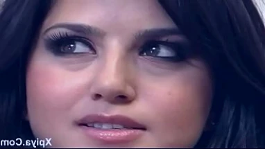 Sunny Leone Hot XXX