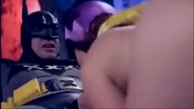 Batgirl XXX-Sunny Lane-Video Editado