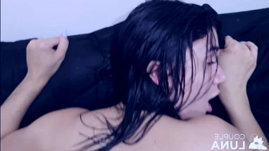 Hot Teen Opened Her Ass to Take It Up Her Rectum to the Stalk!