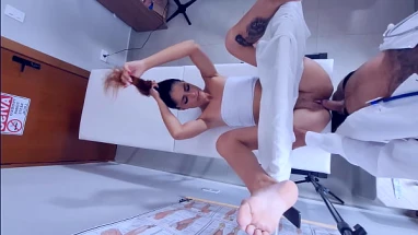 Gynecologist Unprofessional Exam: Fucking The Patient Hard