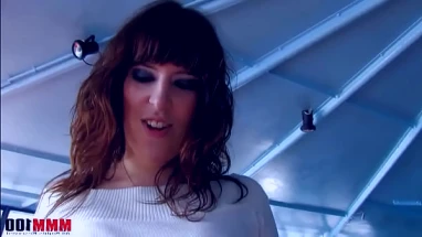 Hot french slut model fucked in the ass by her photograpger